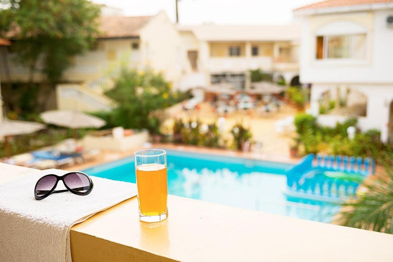 Cape Point Hotel Bakau المظهر الخارجي الصورة