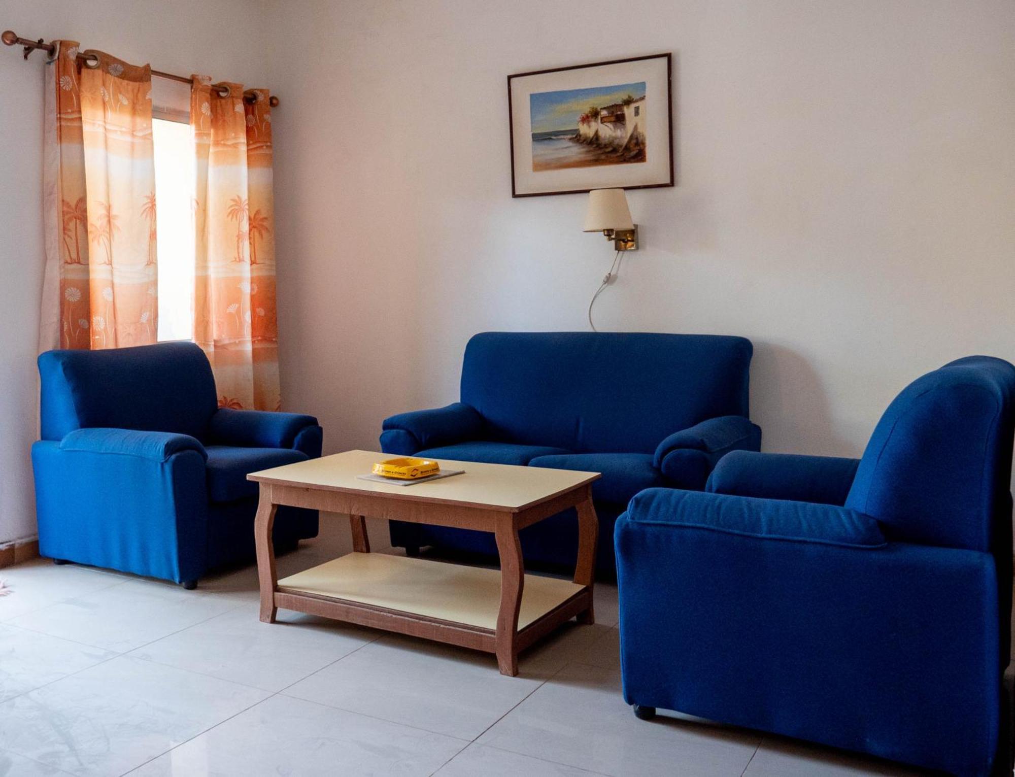 Cape Point Hotel Bakau المظهر الخارجي الصورة